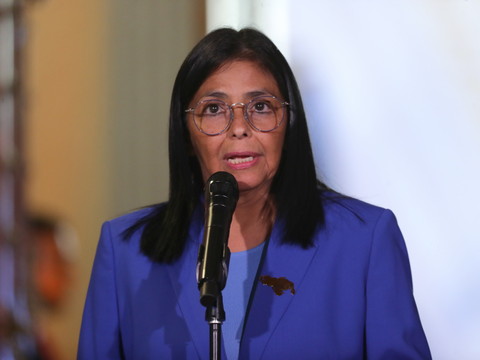 Le Venezuela demande à Trump la levée 