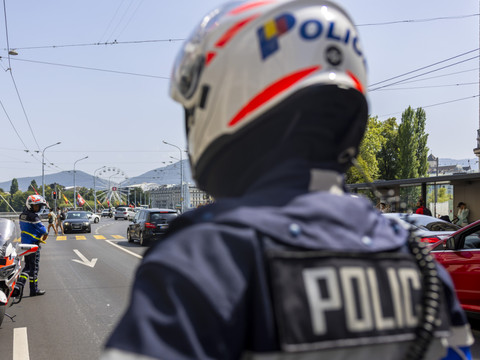 Un motard perd la vie à Genève en fuyant un contrôle de police