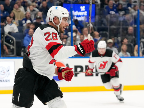 Les Devils renouent avec la victoire