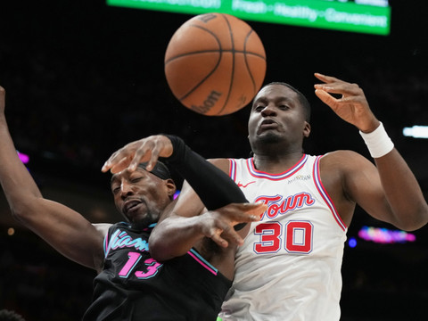 Fin de série pour les Rockets