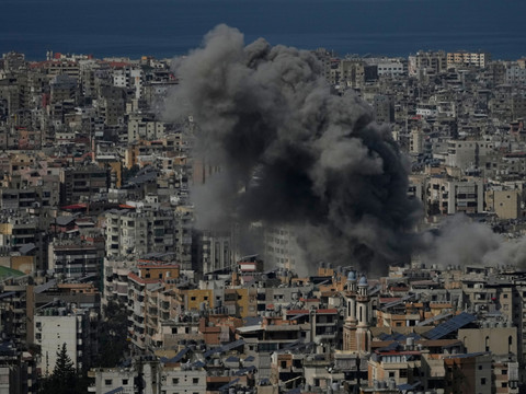 Frappes sur l'Iran, Israël annonce un durcissement
