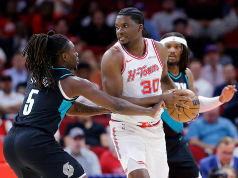 Un 39e succès pour Capela et les Rockets