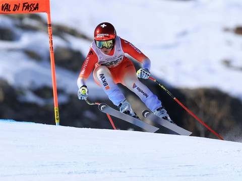 Suter battue pour 0''05 par Pirovano en descente