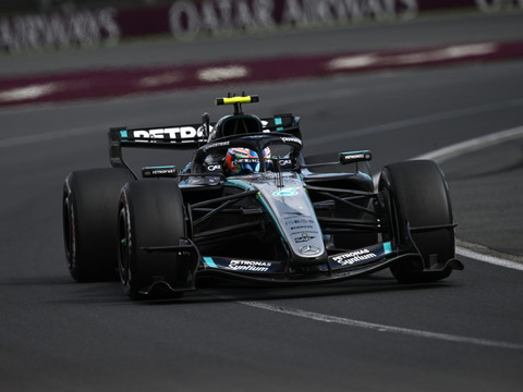 Victoire de Russell et doublé Mercedes