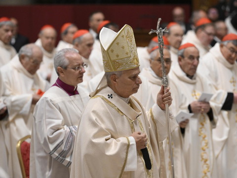 Le pape prie pour que 