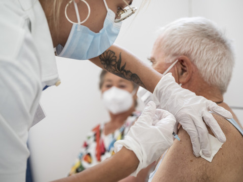 L'OFSP prête à publier les contrats d'achat des vaccins Covid