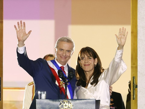 Chili: le nouveau président Kast lance son 
