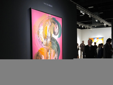 Le marché mondial de l’art repart légèrement à la hausse en 2025