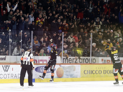 Bienne en vacances, Zoug en play-off