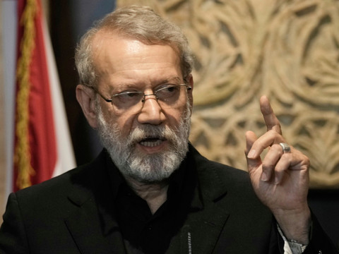 L'Iran confirme la mort du chef de la sécurité, Ali Larijani