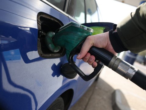 1,7 million de barils/j économisés grâce aux voitures électriques
