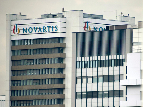 Novartis offre 3 milliards pour des actifs contre la cancer du sein