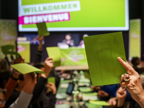 Les Vert-e-s exigent la sortie des énergies fossiles