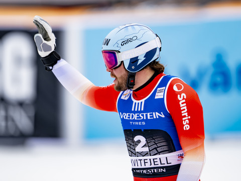 Super-G messieurs: pas le jour des Suisses, Paris gagne encore