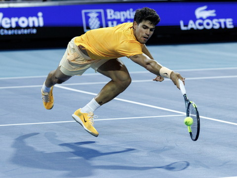 Sebastian Korda dompte Carlos Alcaraz