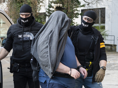 Claude D. demande un changement de sanction