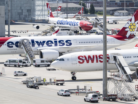 Swiss et Edelweiss relèvent leurs suppléments carburant