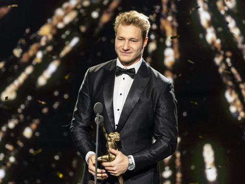 Sports Awards: Marco Odermatt et Ditaji Kambundji honorés