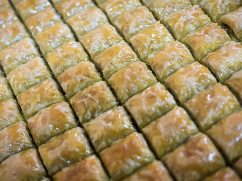 Il franchit la frontière avec 270 kg de baklavas non déclarés