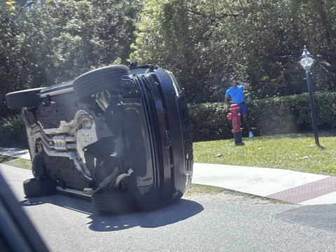 Tiger Woods se met en retrait après son arrestation en Floride