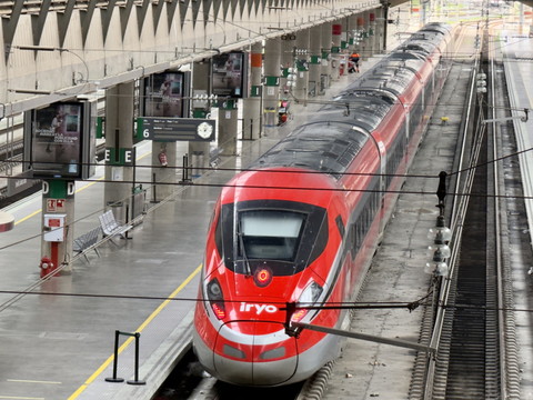 Renfe suspend son projet de liaison à grande vitesse avec Paris