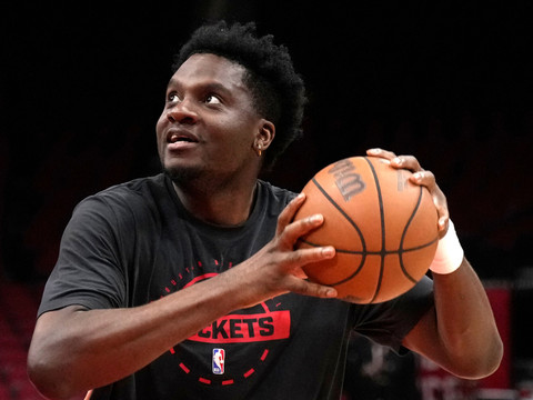 Cinq à la suite pour les Rockets