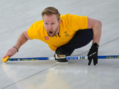 Un 8e titre mondial pour Niklas Edin