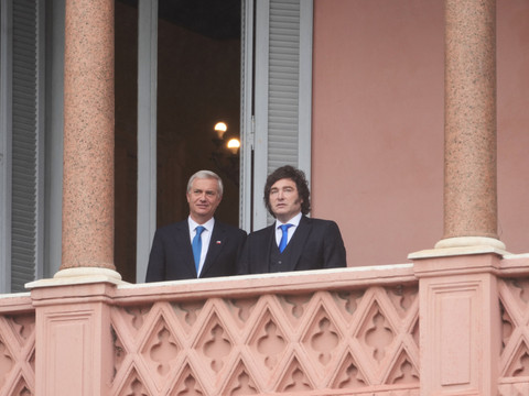 Argentine: le président chilien Kast reçu par Milei