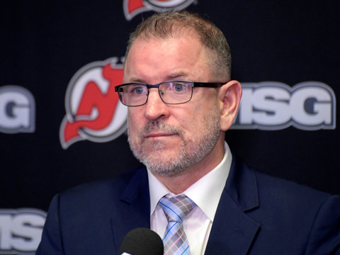 Les Devils virent leur manager général