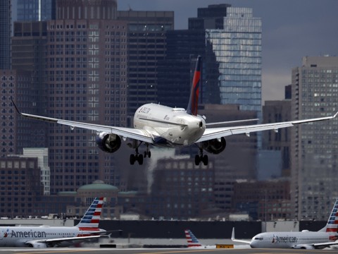 Delta Air Lines plombé au 1er trimestre par les coûts du carburant