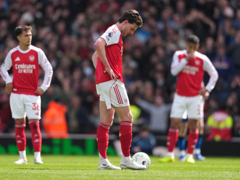 Arsenal battu par Bournemouth, une aubaine pour Manchester City