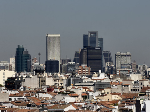 Espagne: inflation revue à la hausse en mars du fait des carburants