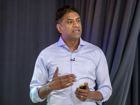 Le CEO de Novartis intègre l'organe de surveillance d'Anthropic