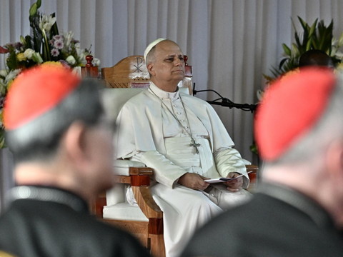 Le pape dénonce l'IA qui alimente 