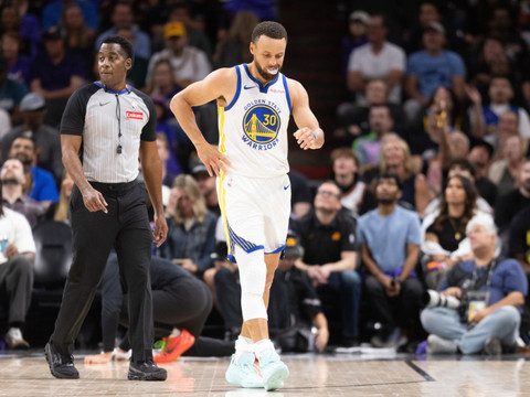 Pas de play-off pour Curry et les Warriors