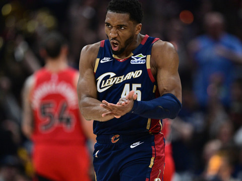 Cleveland domine Toronto en ouverture des play-off