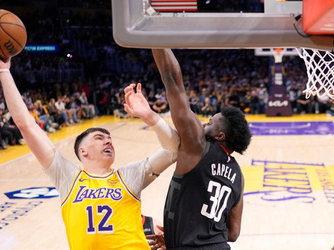 Des Rockets trop maladroits
