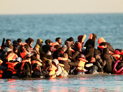 7900 migrants morts ou disparus sur les routes migratoires en 2025