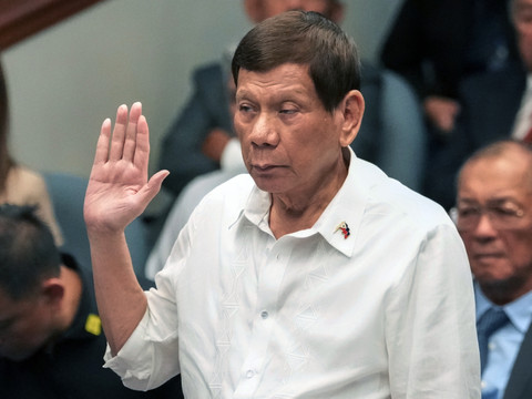L'ex-dirigeant philippin Rodrigo Duterte sera jugé devant la CPI