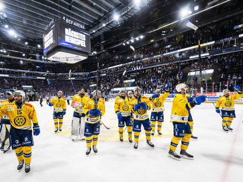 Muet, Fribourg voit Davos recoller