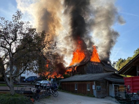 Incendie d'un centre équestre à Hombrechtikon (ZH): dix blessés