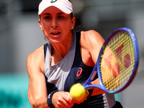 Bencic avance