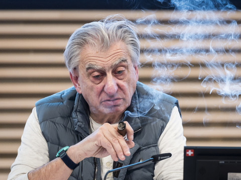Swatch: ISS recommande de voter pour le candidat dissident Wood