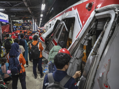 Indonésie: quatorze morts dans une collision ferroviaire