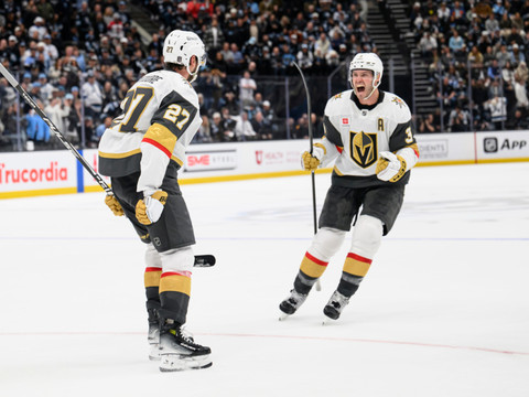 Vegas égalise à 2-2 face à Utah