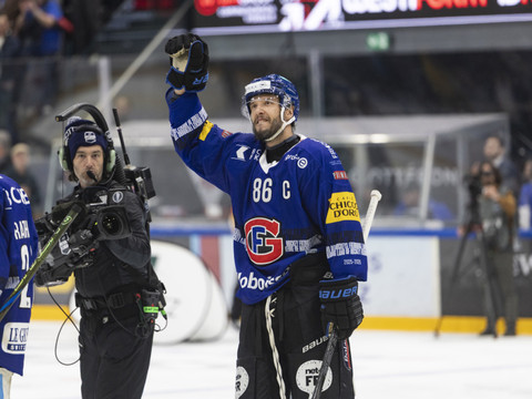Un ultime tour d'honneur pour Julien Sprunger