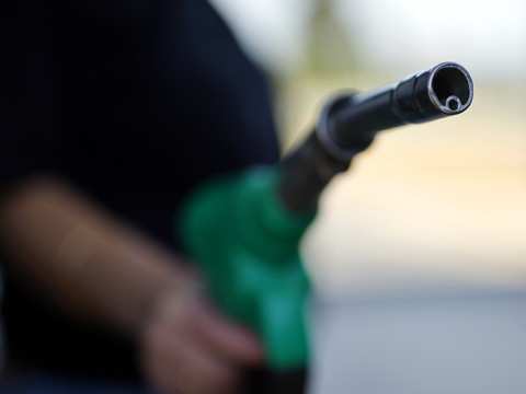 Le pétrole au-dessus des 100 dollars le baril