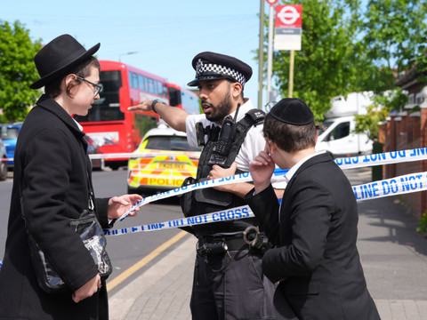 Deux hommes juifs blessés lors d'une attaque au couteau à Londres