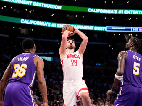Les Houston Rockets continuent de réduire l'écart