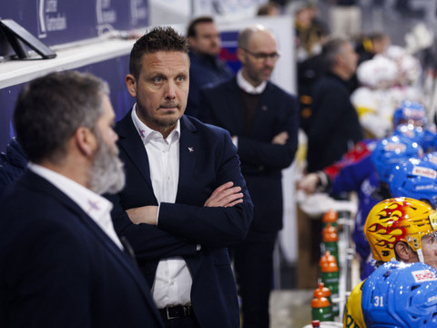 Lauri Marjämaki à Zoug, Michael Liniger à Kloten